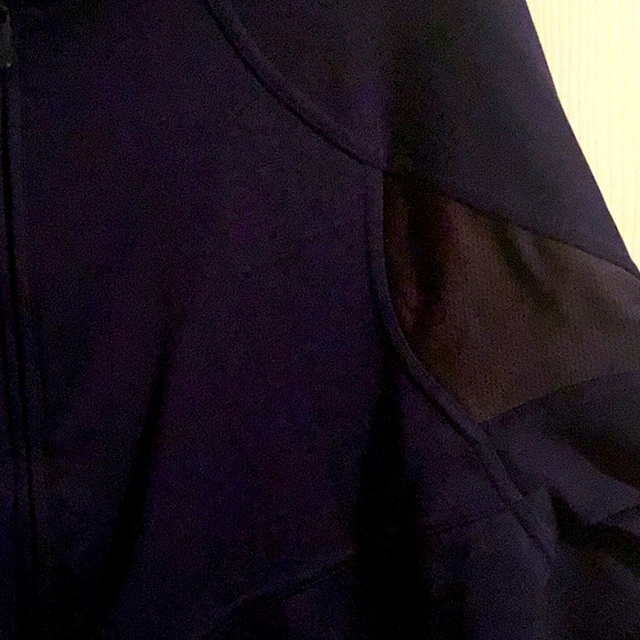 ADIDAS, Jacket in ink(blue)🦋🦋 - Picture 3 of 4